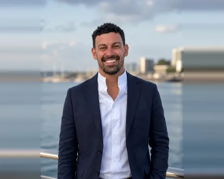 Simon FERNANDEZ, Collaborateur